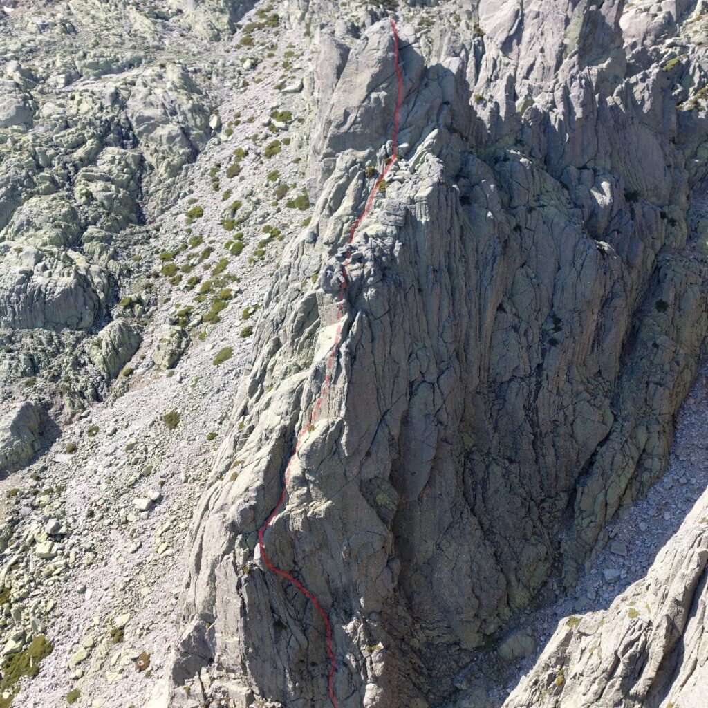 Ascensiones Galayo Pequeño Galayo - PlanetB Guías